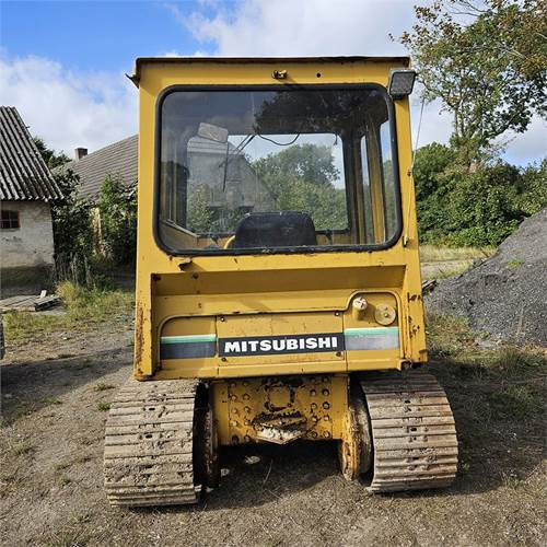 Mitsubishi BD2G - Buldožer: slika 5 Mitsubishi BD2G - Buldožer: slika 5
