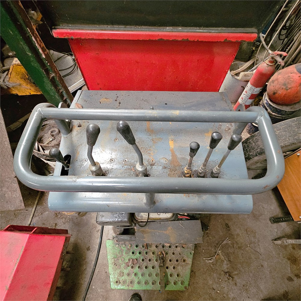 Mini kiper Neuson TD9PL: slika 10 Mini kiper Neuson TD9PL: slika 10