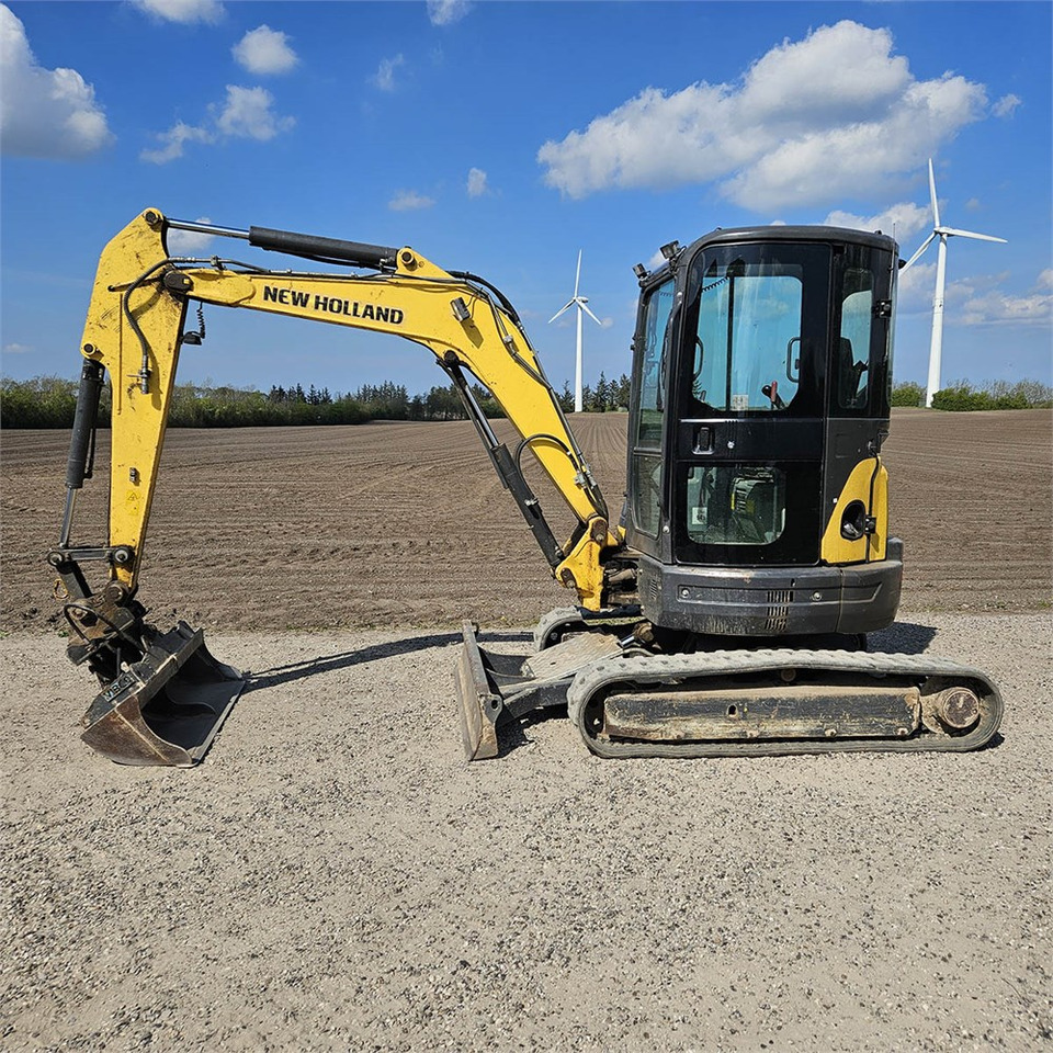 New Holland E39 B - Mini bager: slika 1 New Holland E39 B - Mini bager: slika 1