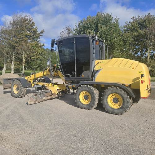 New Holland F 106.7A - Grejder: slika 5 New Holland F 106.7A - Grejder: slika 5