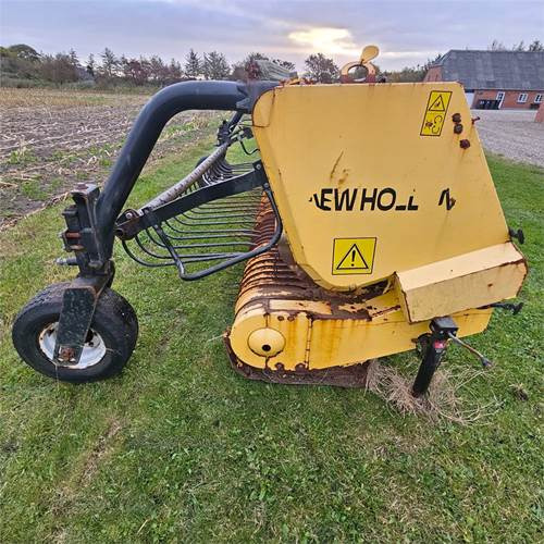 New Holland FX40 - Kombajn: slika 3 New Holland FX40 - Kombajn: slika 3