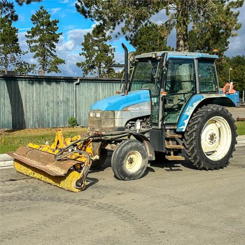 New Holland TS90 - Traktor: slika 4 New Holland TS90 - Traktor: slika 4