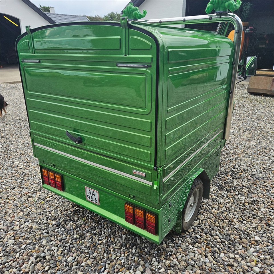 Piaggio APE 50 VAN - Motocikl: slika 5 Piaggio APE 50 VAN - Motocikl: slika 5