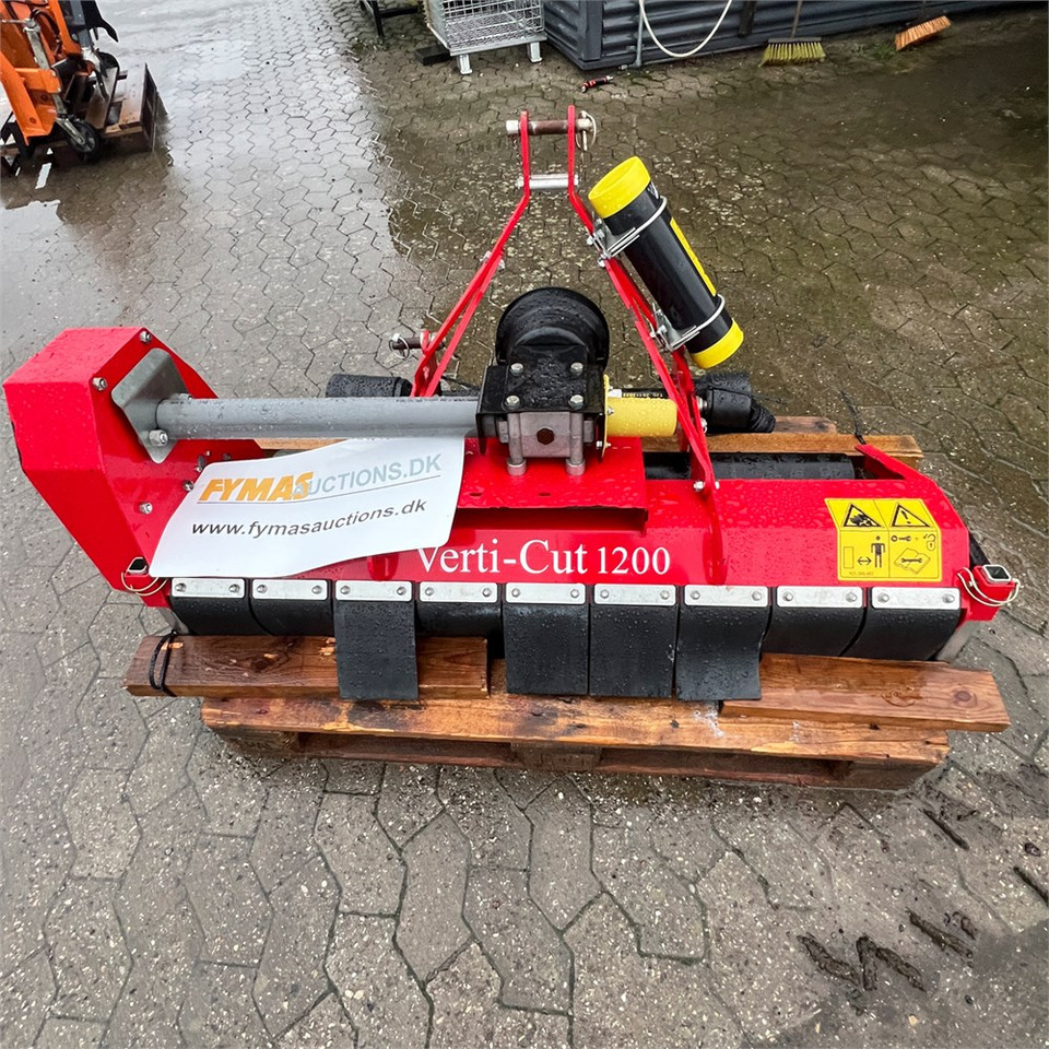 Redexim VC1200 - Baštenska kosačica: slika 2 Redexim VC1200 - Baštenska kosačica: slika 2
