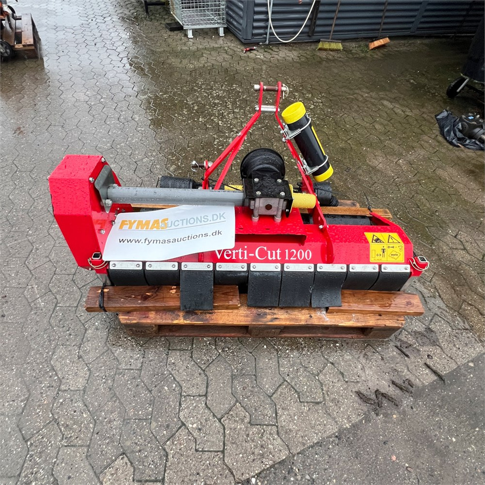 Redexim VC1200 - Baštenska kosačica: slika 1 Redexim VC1200 - Baštenska kosačica: slika 1