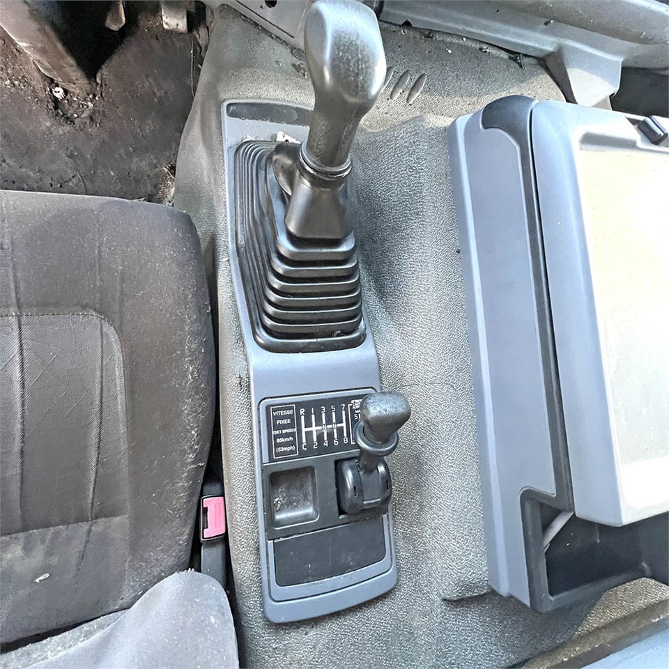 Lizing Renault H 100 4x2 STD Renault H 100 4x2 STD: slika 14