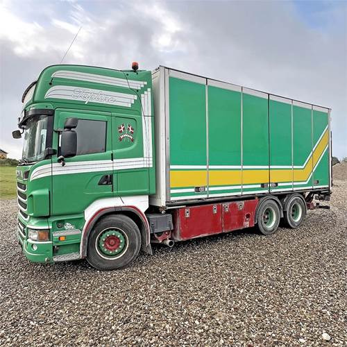 Scania R500 - Kamion sa zatvorenim sandukom: slika 1 Scania R500 - Kamion sa zatvorenim sandukom: slika 1