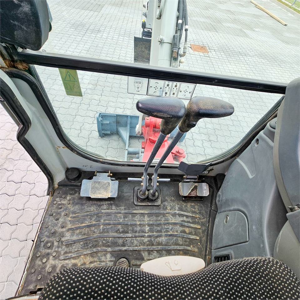 Lizing Takeuchi TB216 Takeuchi TB216: slika 16