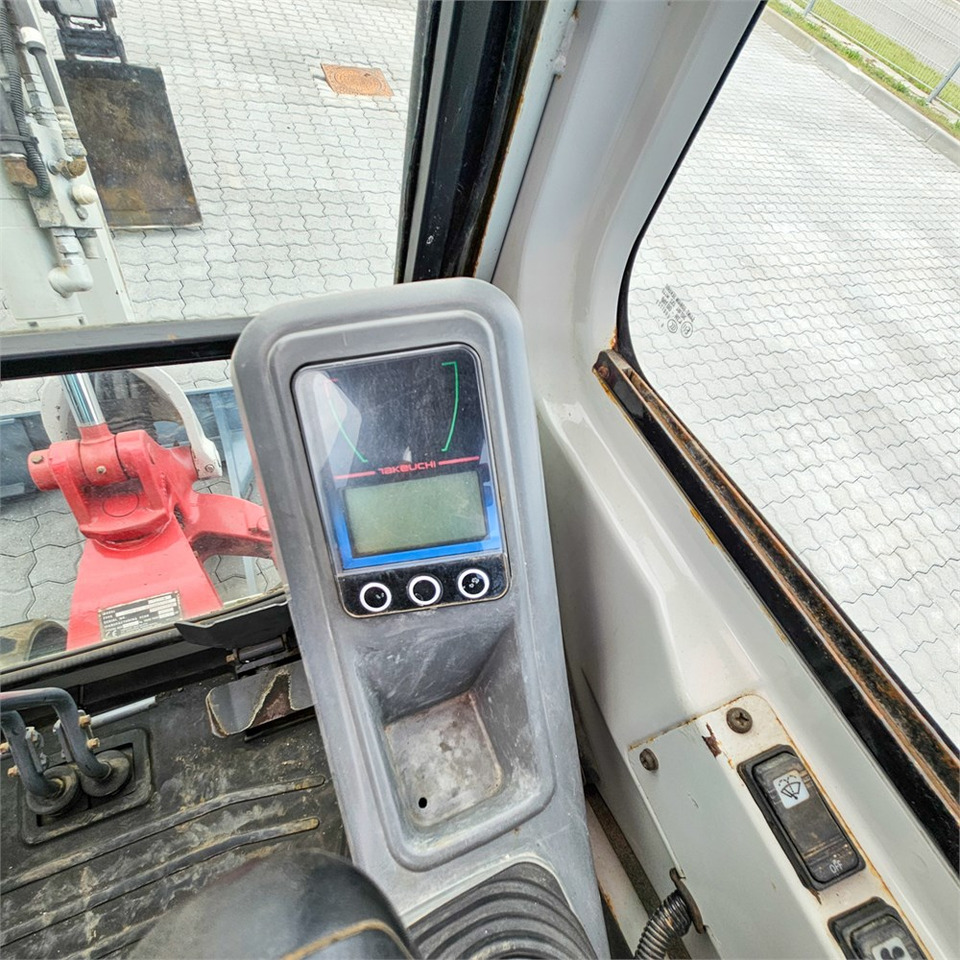 Lizing Takeuchi TB216 Takeuchi TB216: slika 11
