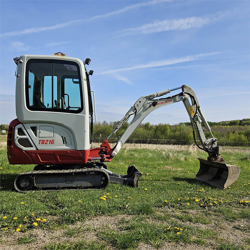 Takeuchi TB216 - Mini bager: slika 4 Takeuchi TB216 - Mini bager: slika 4