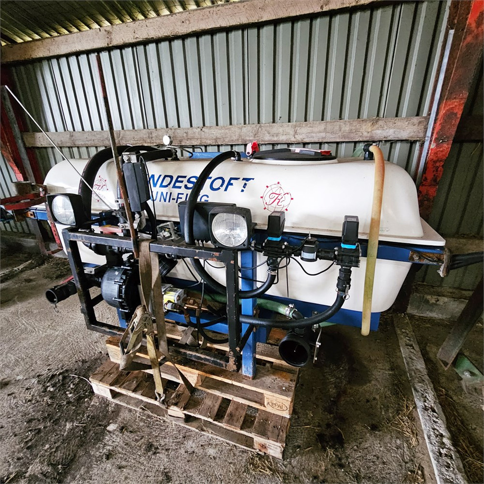 Lizing Thyregod Tim - 8 rows Thyregod Tim - 8 rows: slika 21 Lizing Thyregod Tim - 8 rows Thyregod Tim - 8 rows: slika 21