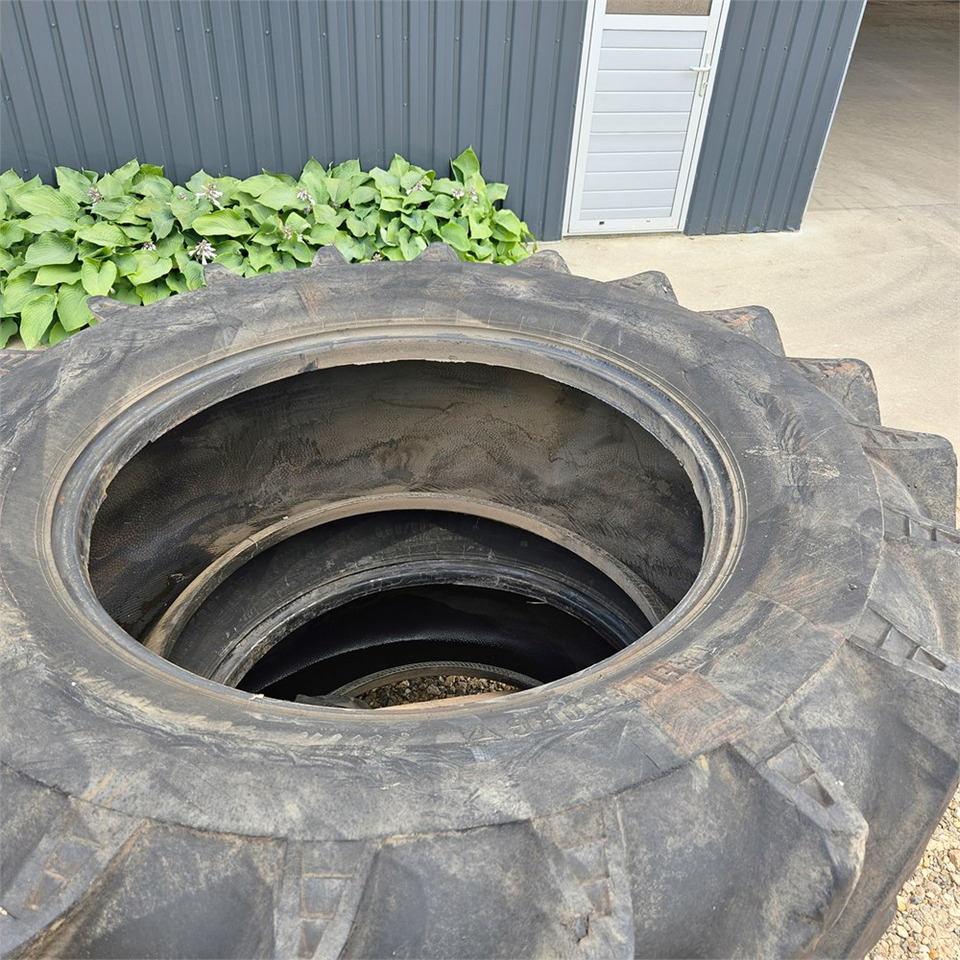 Trelleborg 2 styk - Oprema za đubrenje: slika 4 Trelleborg 2 styk - Oprema za đubrenje: slika 4