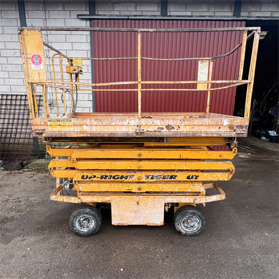 UpRight Tiger F5024-01 - Lift u obliku makaza: slika 3 UpRight Tiger F5024-01 - Lift u obliku makaza: slika 3