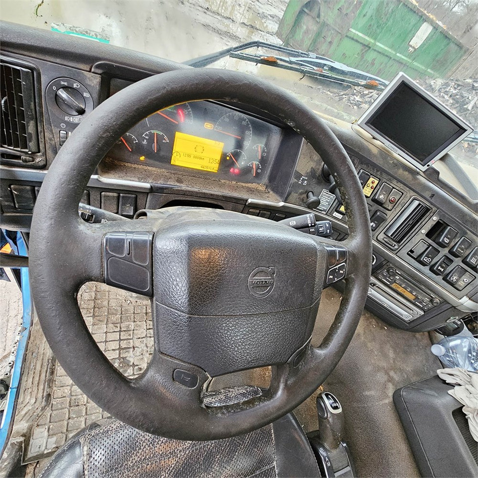 Kamion sa hidrauličnom kukom Volvo 420: slika 14