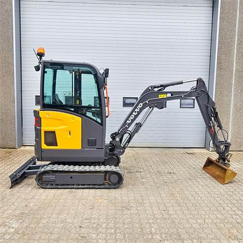 Mini bager Volvo EC20 E: slika 6