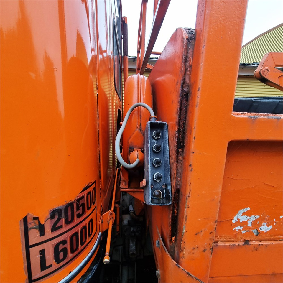 Kamion za utovaranje kontejnera Volvo F 88: slika 31