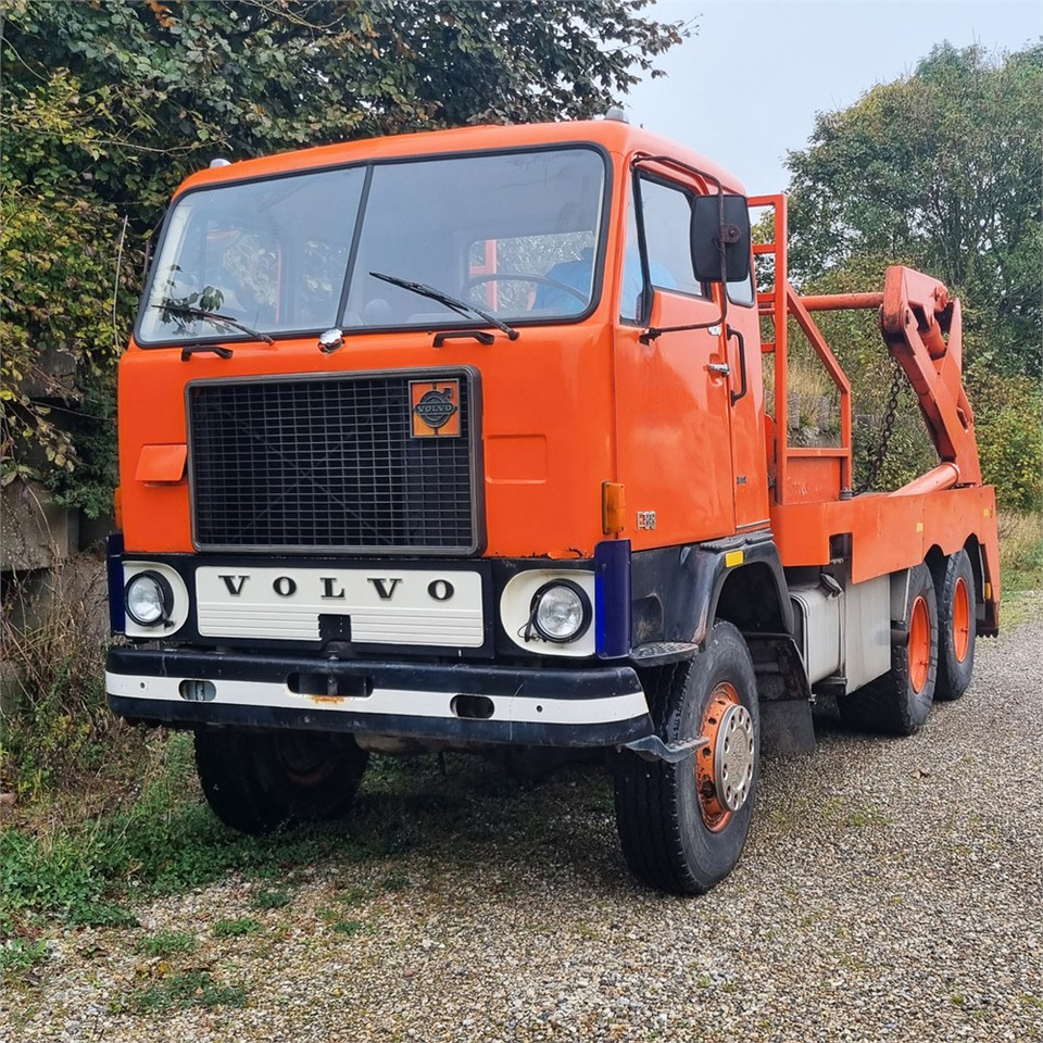 Kamion za utovaranje kontejnera Volvo F 88: slika 8