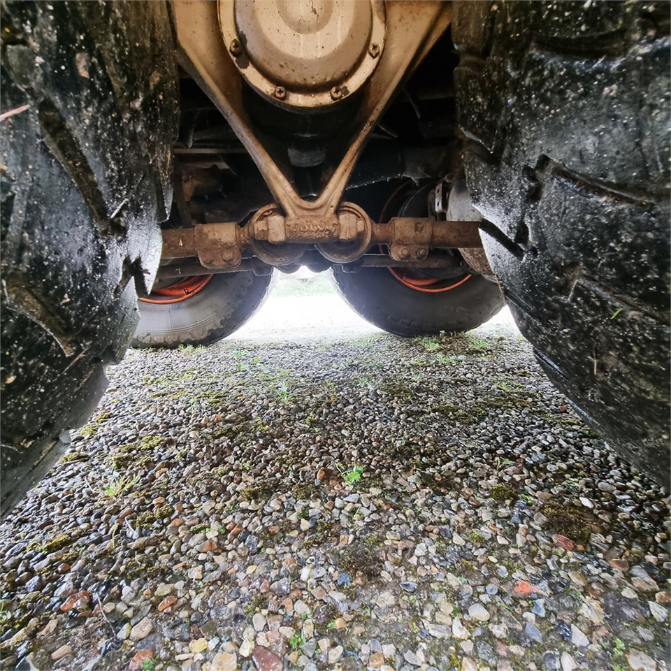 Kamion za utovaranje kontejnera Volvo F 88: slika 48