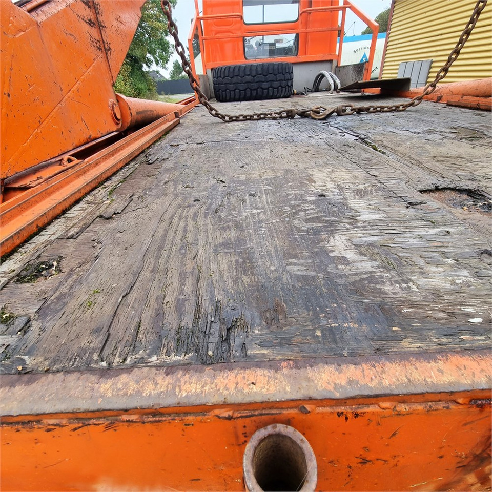 Kamion za utovaranje kontejnera Volvo F 88: slika 26