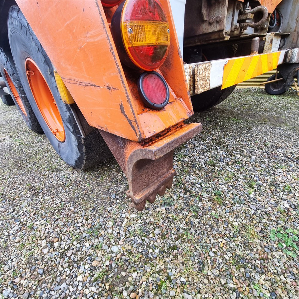 Kamion za utovaranje kontejnera Volvo F 88: slika 41