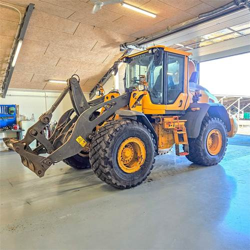 Volvo L90 H - Utovarivač točkaš: slika 1 Volvo L90 H - Utovarivač točkaš: slika 1