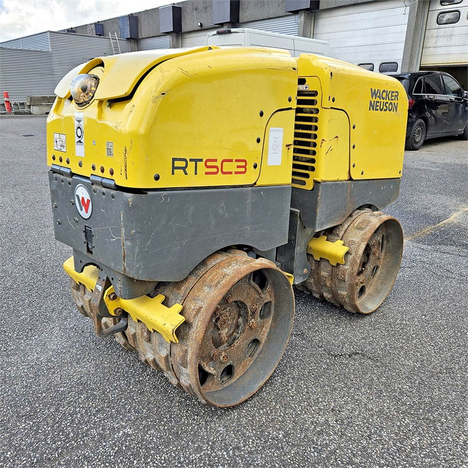 Wacker Neuson RT SC3 - Mini valjak: slika 1 Wacker Neuson RT SC3 - Mini valjak: slika 1