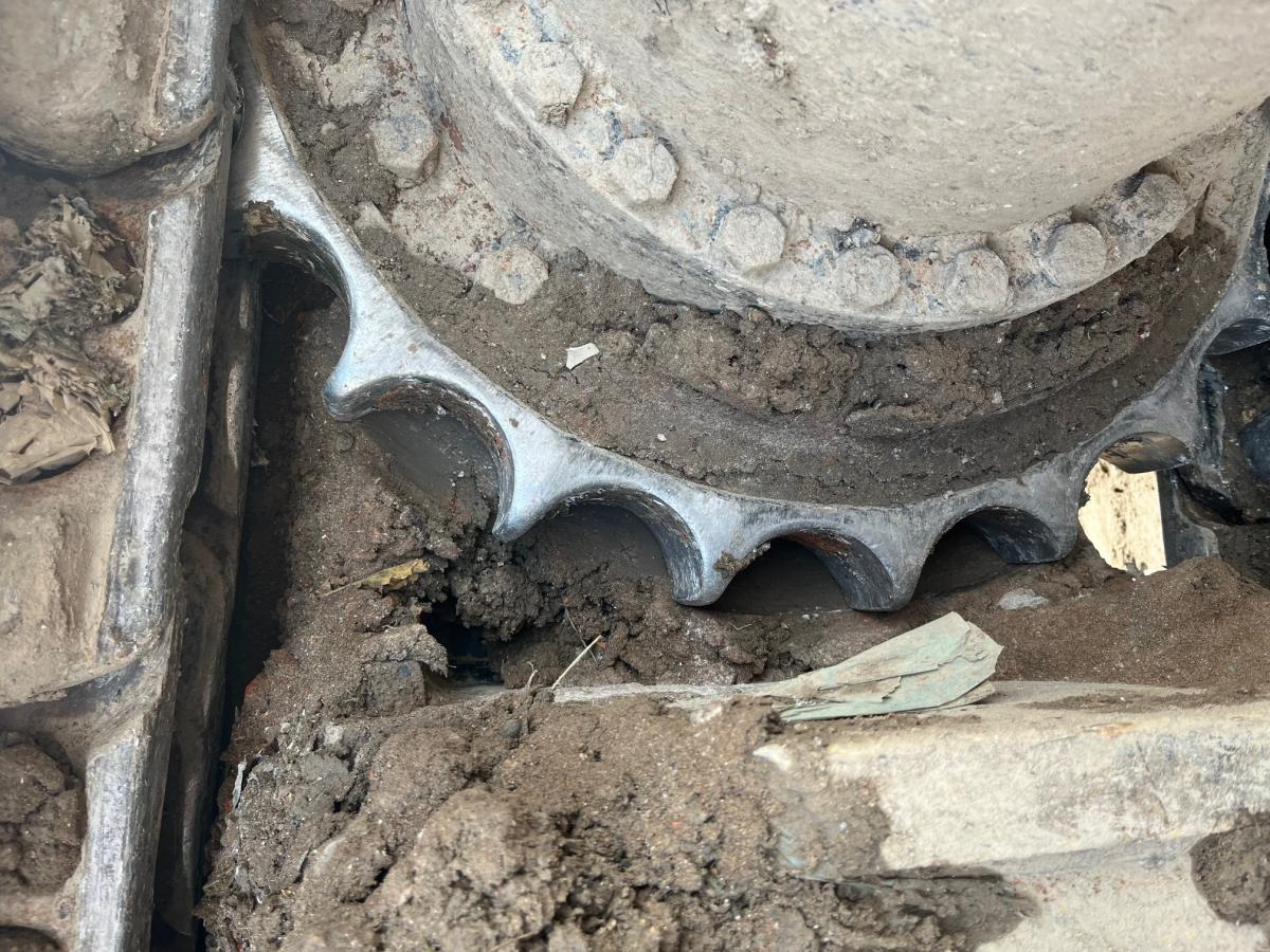 Hitachi ZX 225USLC-5B - Bager guseničar: slika 3 Hitachi ZX 225USLC-5B - Bager guseničar: slika 3