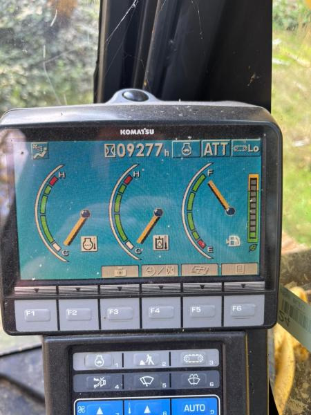 Bager guseničar Komatsu PC 190NLC-8: slika 15 Bager guseničar Komatsu PC 190NLC-8: slika 15