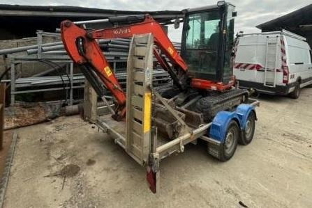 Kubota U 27-4 - Mini bager: slika 1 Kubota U 27-4 - Mini bager: slika 1