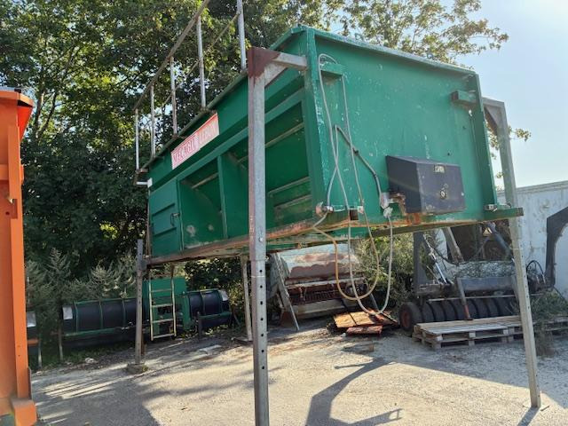 MEGAGIL LEBON FERRY 6,5M3 - Rasipač peska/ Soli: slika 2 MEGAGIL LEBON FERRY 6,5M3 - Rasipač peska/ Soli: slika 2