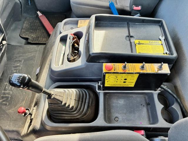 Kamion sa hidrauličnom kukom, Kamion sa dizalicom Nissan ATLEON 150.25: slika 9 Kamion sa hidrauličnom kukom, Kamion sa dizalicom Nissan ATLEON 150.25: slika 9