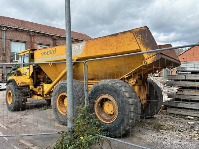 Volvo A 25B - Zglobni kiper: slika 3 Volvo A 25B - Zglobni kiper: slika 3