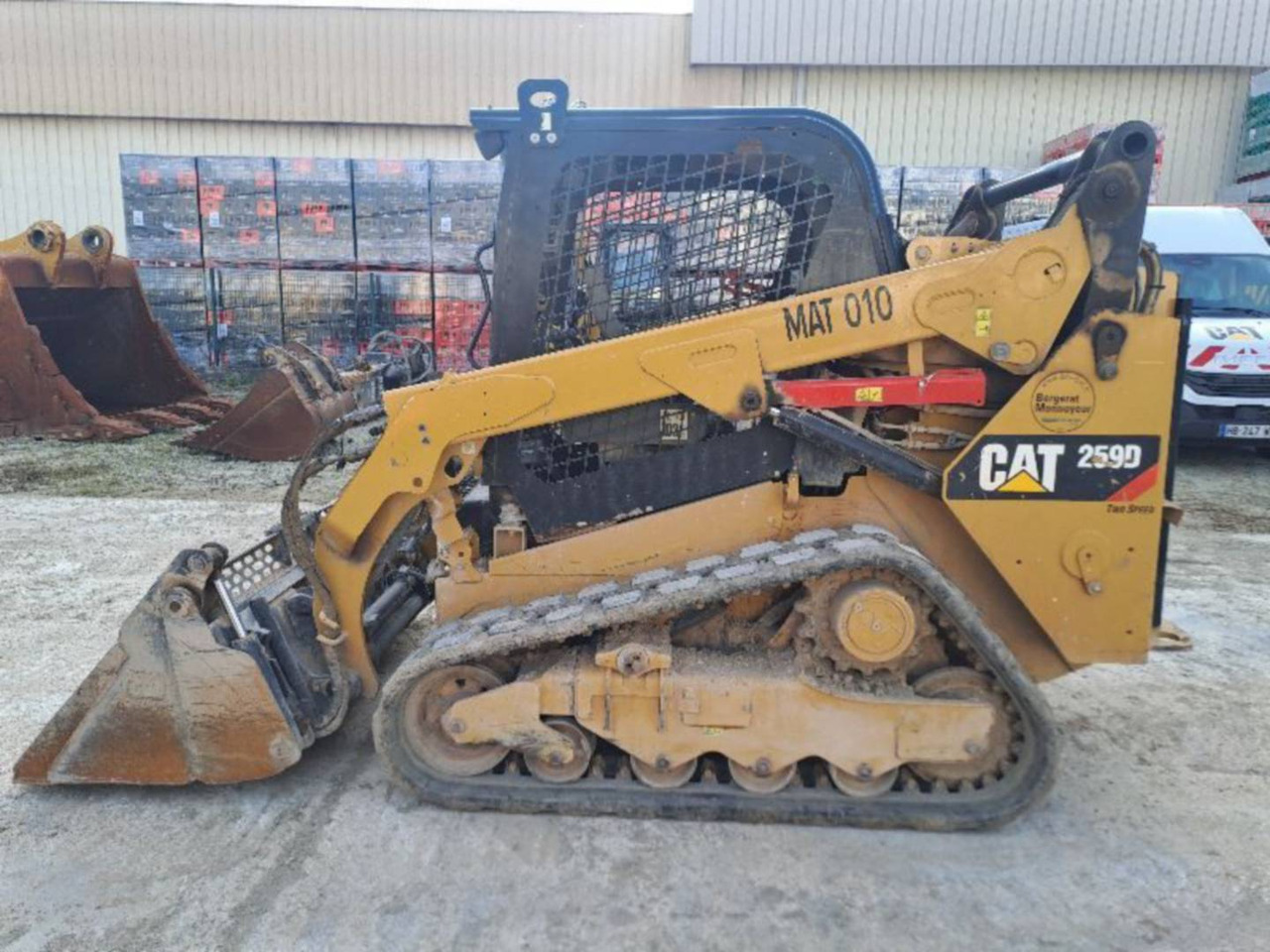 CAT 259D - Utovarivač guseničar: slika 2 CAT 259D - Utovarivač guseničar: slika 2