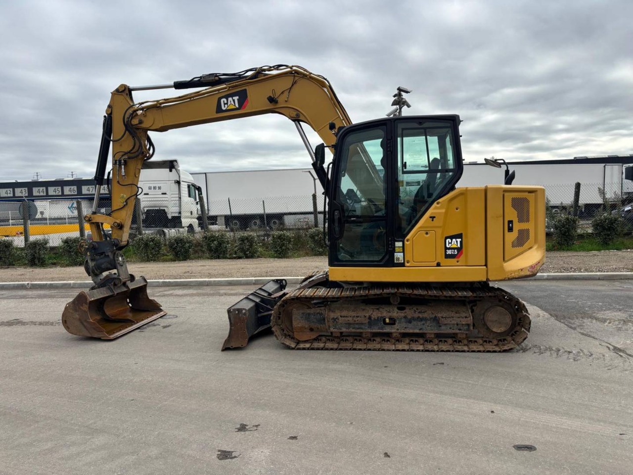 Bager guseničar CAT 307.5: slika 12 Bager guseničar CAT 307.5: slika 12