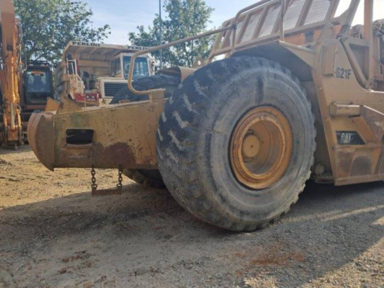 Strugač CAT 621F: slika 14