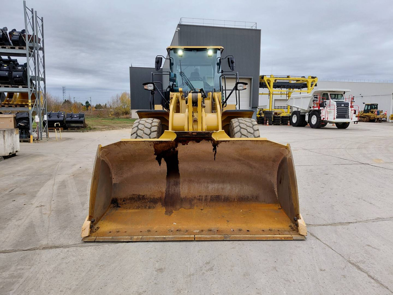 CAT 950GC - Utovarivač točkaš: slika 3 CAT 950GC - Utovarivač točkaš: slika 3