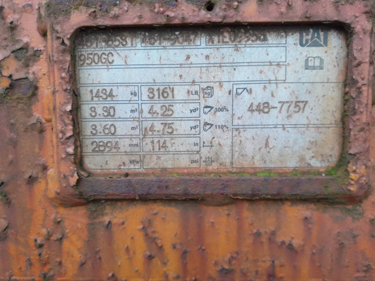 CAT 950GC/GODET/3,3M3/2894MM/BUCKET - Kašika: slika 2 CAT 950GC/GODET/3,3M3/2894MM/BUCKET - Kašika: slika 2