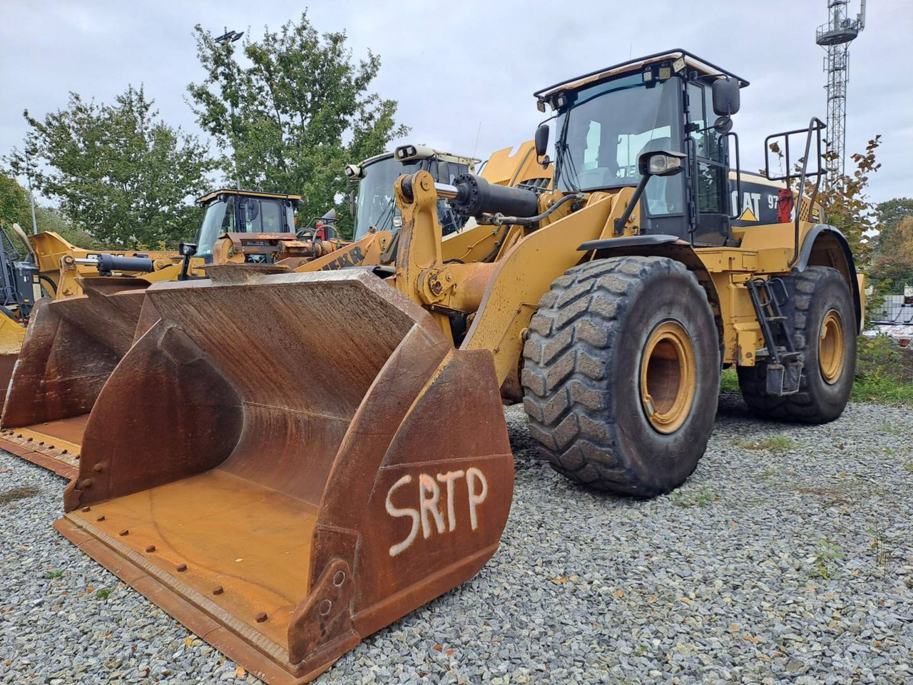 CAT 972K - Utovarivač točkaš: slika 1 CAT 972K - Utovarivač točkaš: slika 1