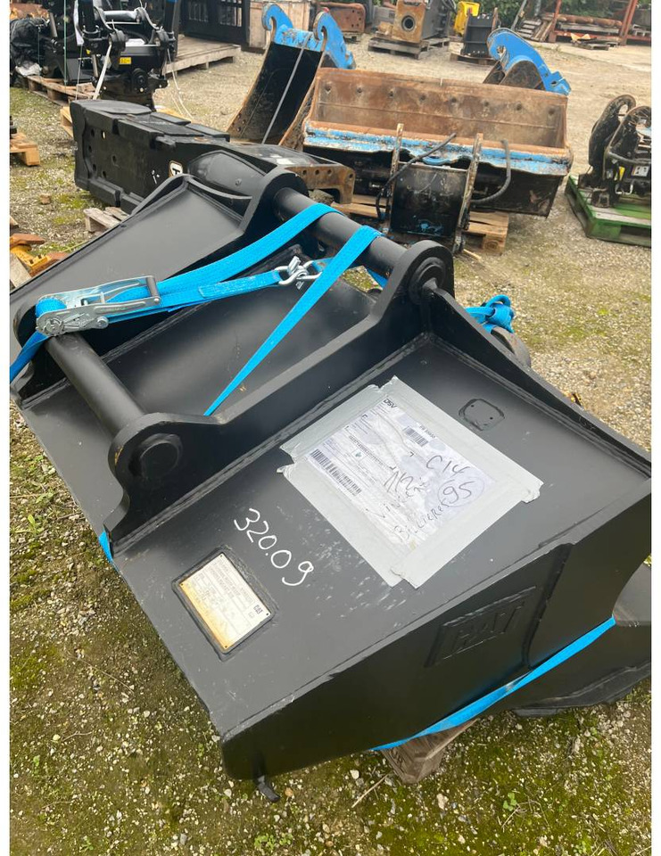 CAT BUCKET/1800MM/S70/GODET - Kašika za bager: slika 2 CAT BUCKET/1800MM/S70/GODET - Kašika za bager: slika 2