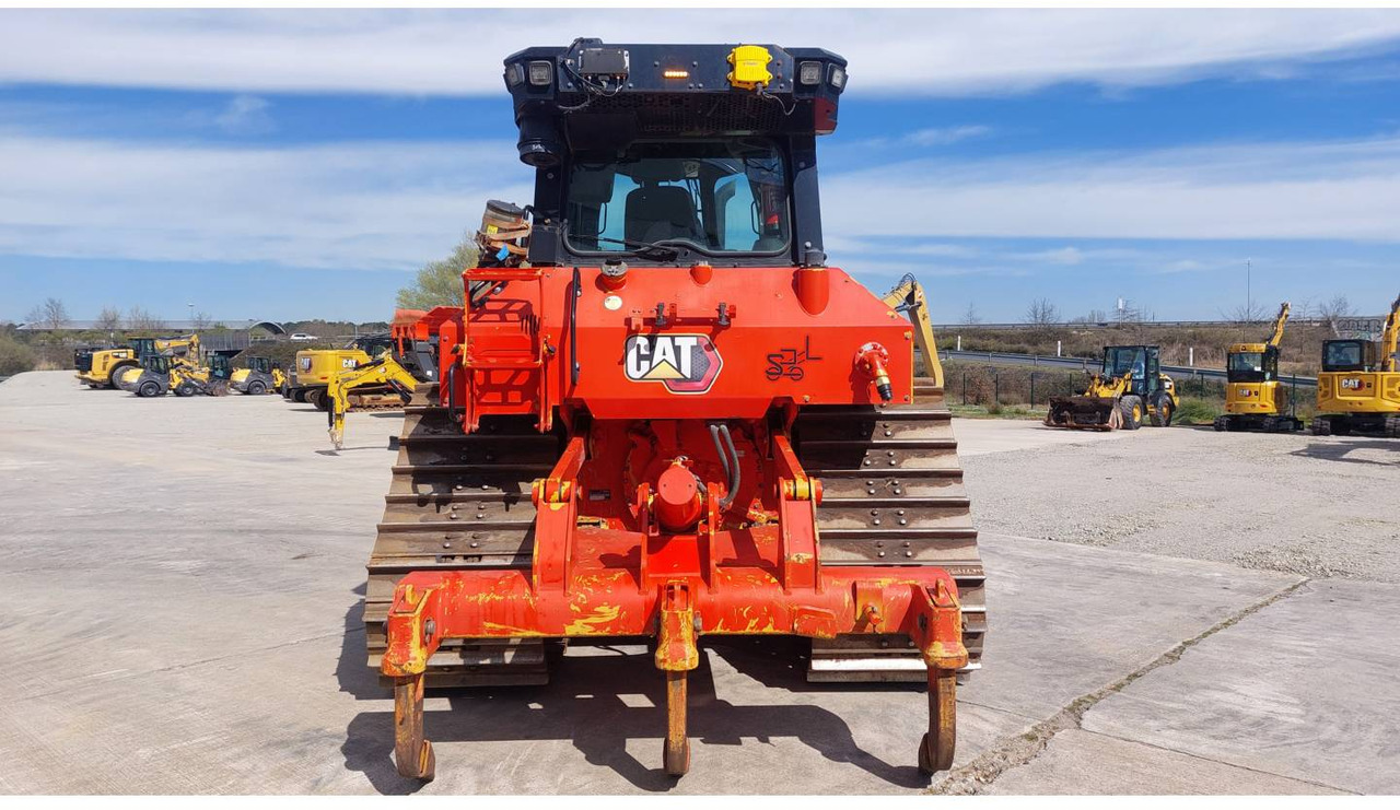 CAT D5 - Buldožer: slika 4 CAT D5 - Buldožer: slika 4