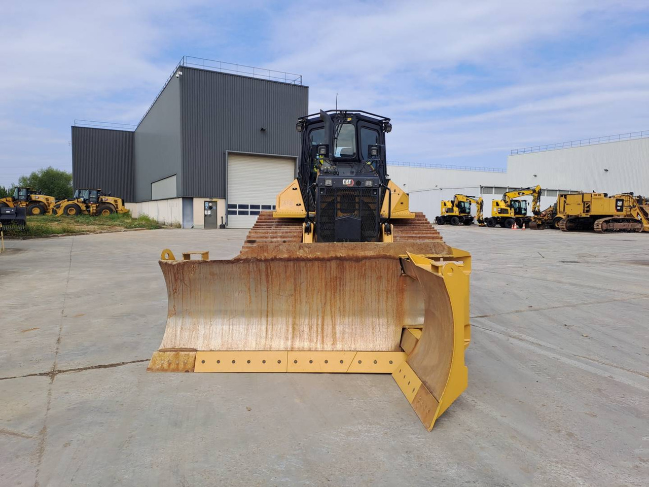CAT D5 - Buldožer: slika 3 CAT D5 - Buldožer: slika 3