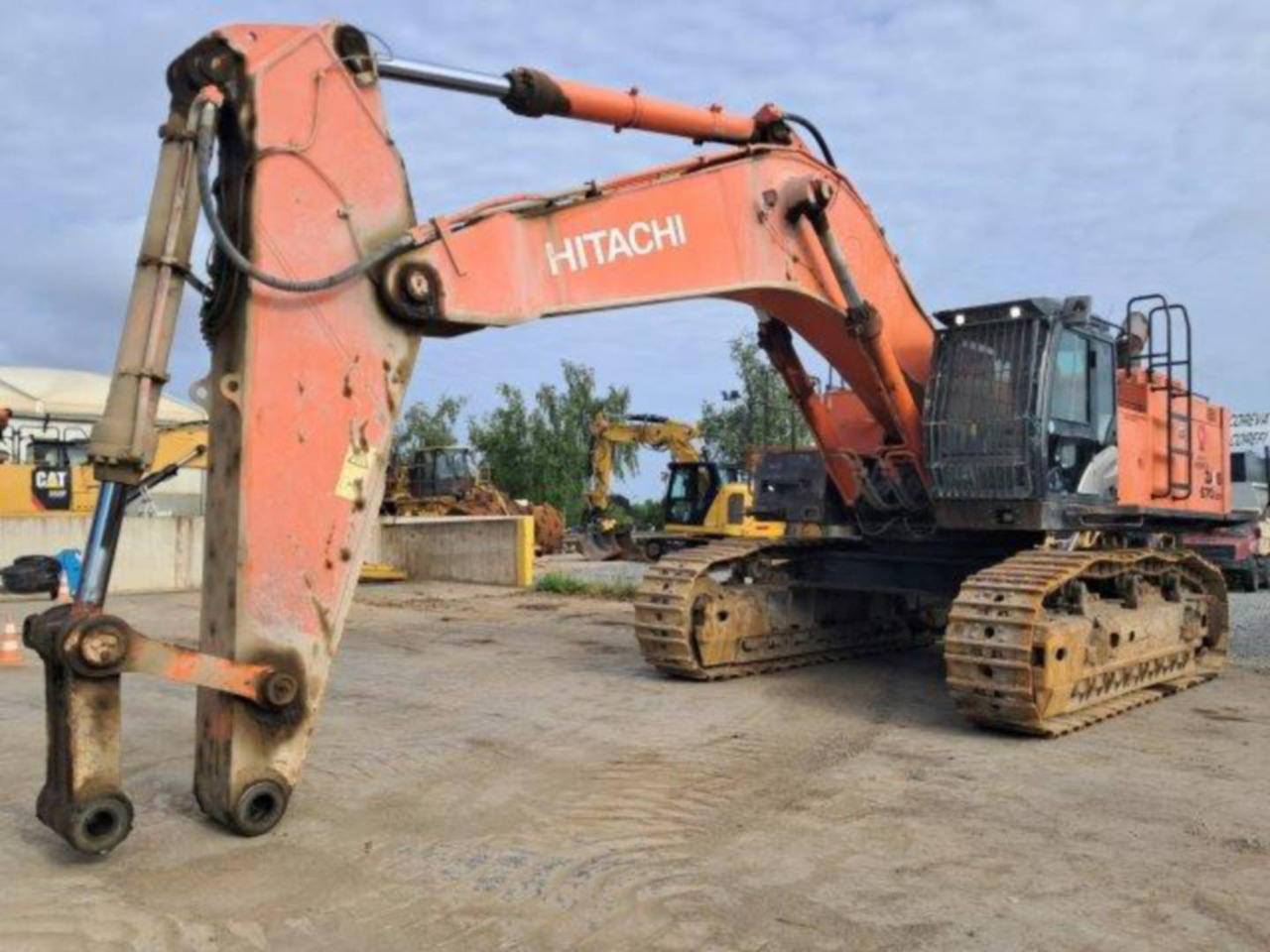 HITACHI ZX 670 45 - Bager guseničar: slika 1 HITACHI ZX 670 45 - Bager guseničar: slika 1