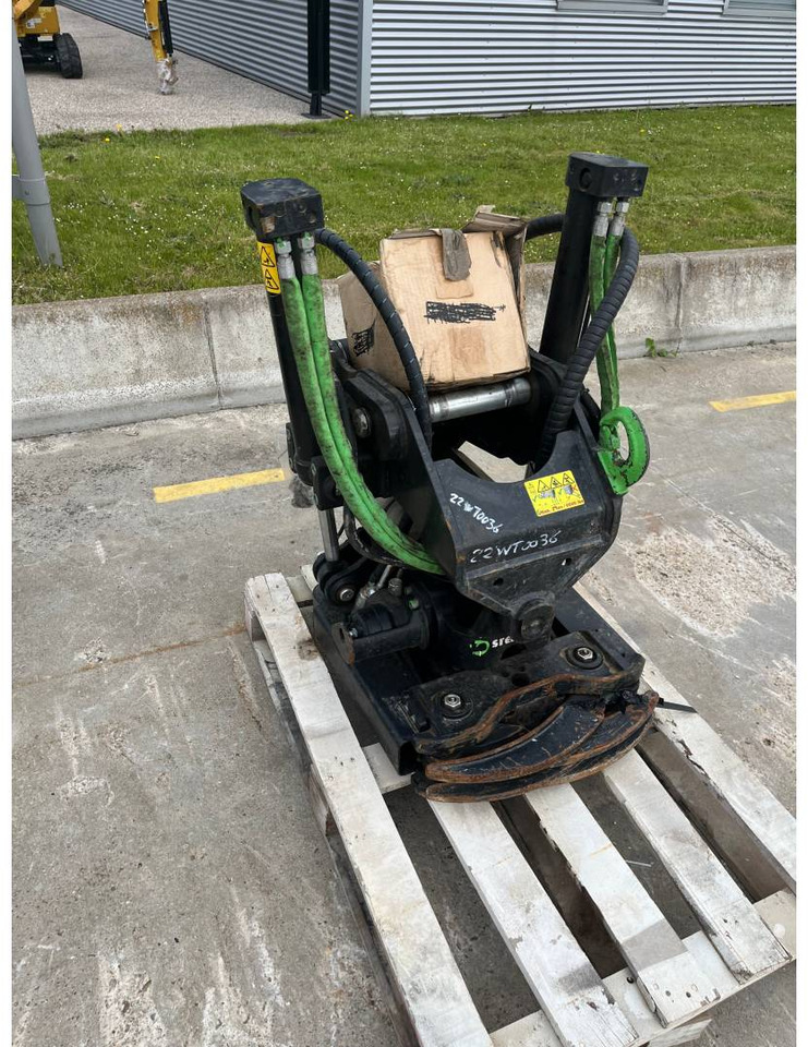 STILL STEELWRIST/X12/S45/S45/TILT/ROTATOR - Tiltrotator: slika 1 STILL STEELWRIST/X12/S45/S45/TILT/ROTATOR - Tiltrotator: slika 1