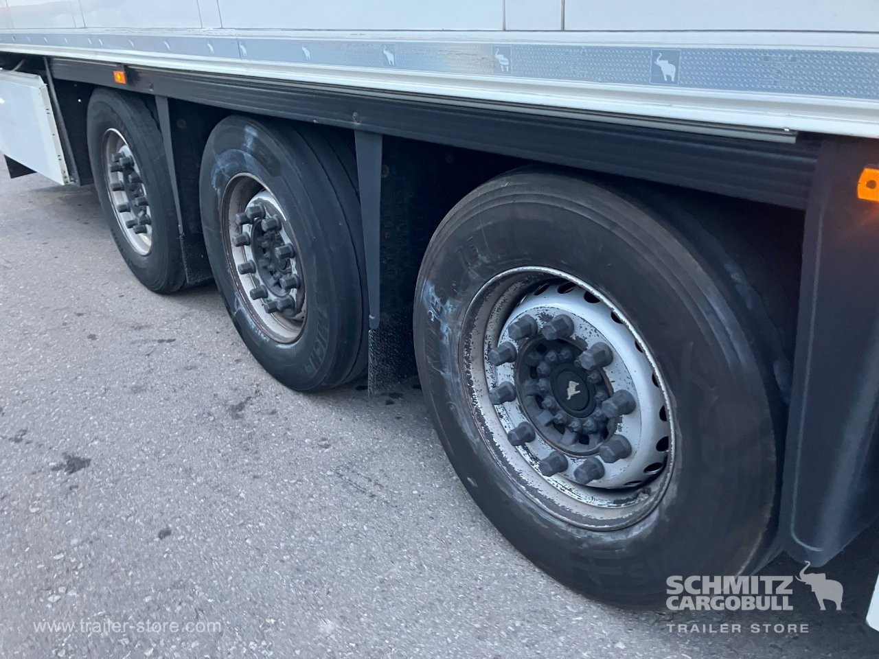 SCHMITZ Semiremolque Frigo Standard Double deck - Izotermička poluprikolica: slika 4 SCHMITZ Semiremolque Frigo Standard Double deck - Izotermička poluprikolica: slika 4