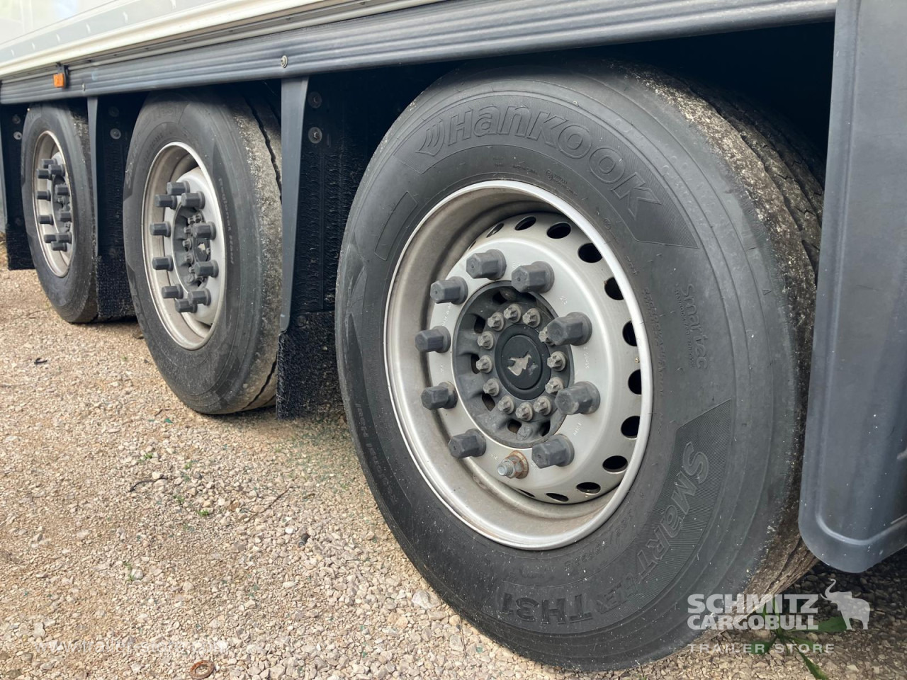 SCHMITZ Semiremolque Frigo Standard - Izotermička poluprikolica: slika 4 SCHMITZ Semiremolque Frigo Standard - Izotermička poluprikolica: slika 4