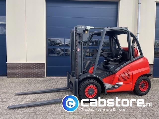 Linde H40T-02 EVO Forklift - LPG / Gas - 6 Cilinder - Bouwjaar 2013 - 4 Ton - Draaiuren 2527 - Very Good Condition ! - Viljuškar: slika 2 Linde H40T-02 EVO Forklift - LPG / Gas - 6 Cilinder - Bouwjaar 2013 - 4 Ton - Draaiuren 2527 - Very Good Condition ! - Viljuškar: slika 2