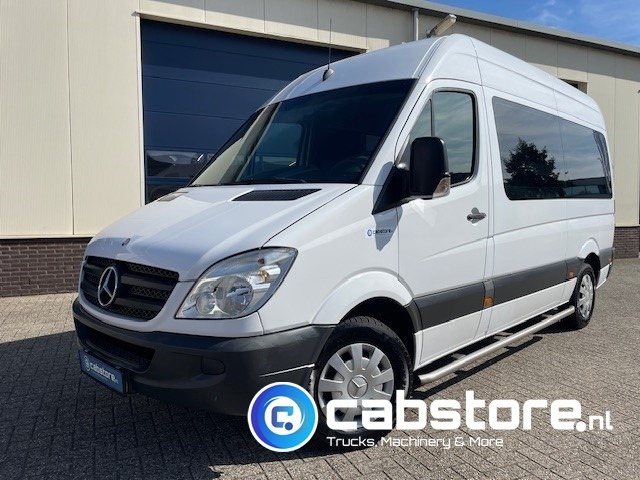 Mercedes-Benz SPRINTER 211 CDI - L2/H2- Automatische versnellingsbak - 9 Persoons - Bouwjaar 2009 - APK tot 17-01-2026 ! - Side bars - Privacy glas - Airco - Minibus, Putnički kombi: slika 2 Mercedes-Benz SPRINTER 211 CDI - L2/H2- Automatische versnellingsbak - 9 Persoons - Bouwjaar 2009 - APK tot 17-01-2026 ! - Side bars - Privacy glas - Airco - Minibus, Putnički kombi: slika 2