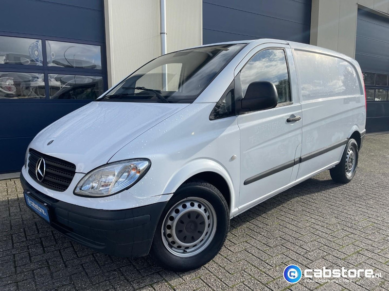 Mercedes-Benz Vito 109 CDI Panal Van - Gesloten bestelwagen - Bouwjaar 2006 - Trekhaak - Mali kombi: slika 2 Mercedes-Benz Vito 109 CDI Panal Van - Gesloten bestelwagen - Bouwjaar 2006 - Trekhaak - Mali kombi: slika 2