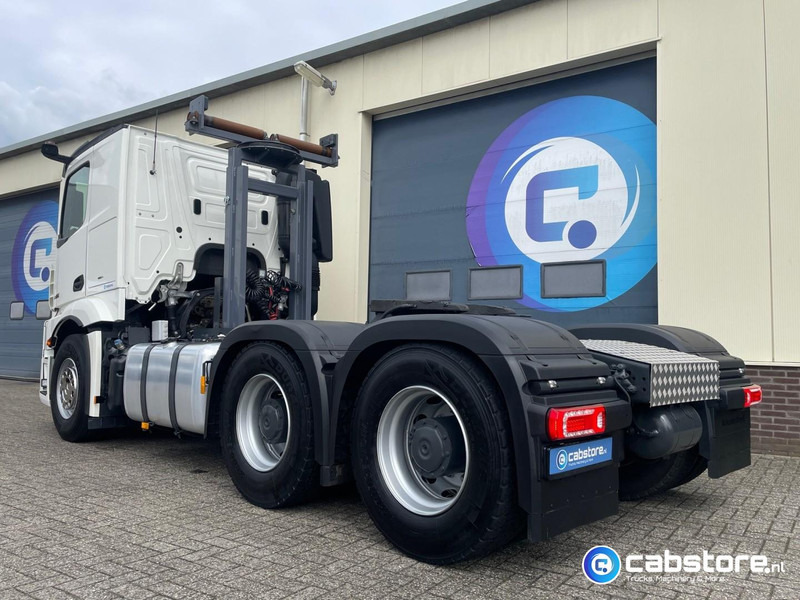 Mercedes-Benz Actros 3363 6x4 SLT Euro 6 3363 6x4 SLT Euro 6 - Zwaartransport - Heavy Load - Schwertransporte - 140 Ton - Year 2024 - Km 35.788 !! - Turbo Retarder Clutch - LIKE NEW !! - Tegljač: slika 3 Mercedes-Benz Actros 3363 6x4 SLT Euro 6 3363 6x4 SLT Euro 6 - Zwaartransport - Heavy Load - Schwertransporte - 140 Ton - Year 2024 - Km 35.788 !! - Turbo Retarder Clutch - LIKE NEW !! - Tegljač: slika 3