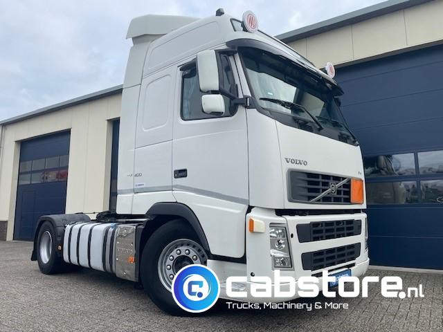 Volvo FH 400 4X2 Euro 5 - VEB+ Brake - Globetrotter - I-Shift - 2 tanks - Bouwjaar 2007 - Km 1.097.798 - Tegljač: slika 1 Volvo FH 400 4X2 Euro 5 - VEB+ Brake - Globetrotter - I-Shift - 2 tanks - Bouwjaar 2007 - Km 1.097.798 - Tegljač: slika 1